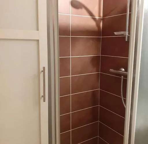 Vue 4 Personnes شقة *